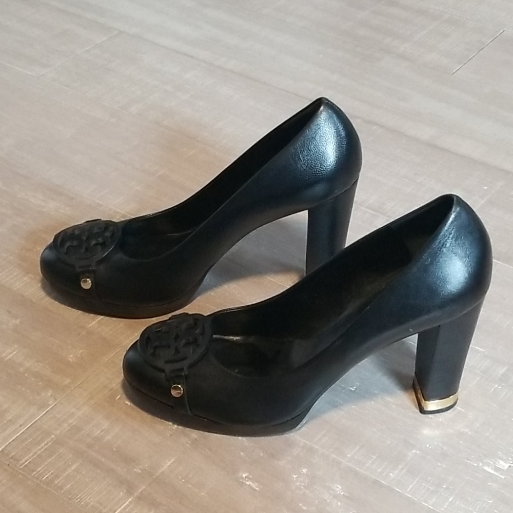 Tory Burch James Pumps with Box- Size 8.5